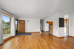 N84W16651 Ann Ave, Menomonee Falls, WI 53051 - Photo 6