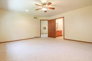513 Woodland Dr, Jefferson, WI 53549 - Photo 20