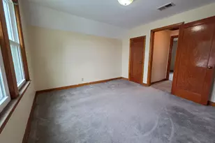 3265 S Burrell St, Milwaukee, WI 53207 - Photo 32
