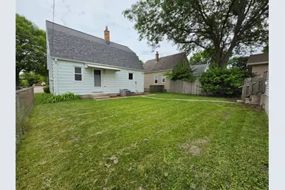3265 S Burrell St, Milwaukee, WI 53207 - Photo 24