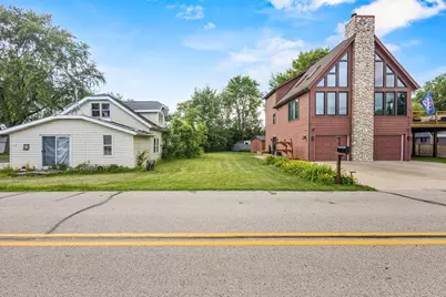 7110 N Tichigan Rd, Racine, WI 53185 - Photo 6