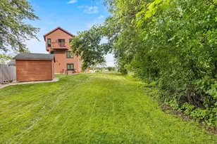 7110 N Tichigan Rd, Racine, WI 53185 - Photo 10