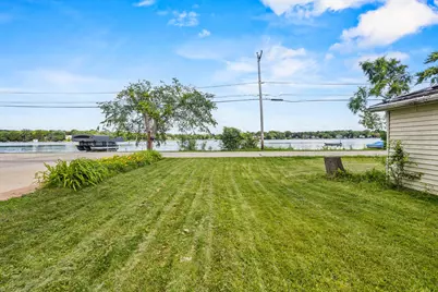 7110 N Tichigan Rd, Racine, WI 53185 - Photo 8