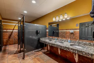 715 S 5th St, Milwaukee, WI 53204 - Photo 10