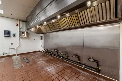 715 S 5th St, Milwaukee, WI 53204 - Photo 14