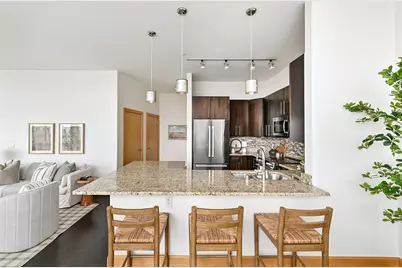 1111 N Marshall St #501, Milwaukee, WI 53202 - Photo 14