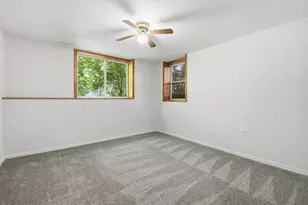 3130 Rockport Park Dr, Janesville, WI 53548 - Photo 40