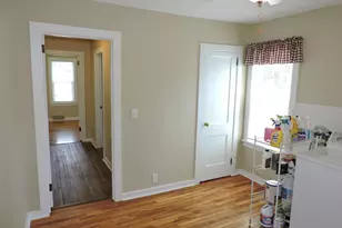 127 N Pleasant Ave, Jefferson, WI 53549 - Photo 14