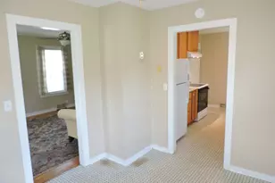 127 N Pleasant Ave, Jefferson, WI 53549 - Photo 8