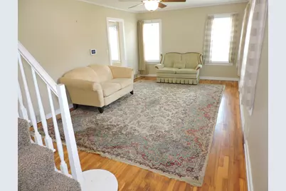 127 N Pleasant Ave, Jefferson, WI 53549 - Photo 2