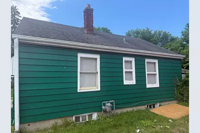 4327 N 35th St, Milwaukee, WI 53216 - Photo 2
