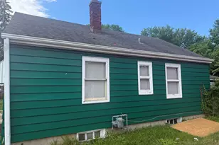 4327 N 35th St, Milwaukee, WI 53216 - Photo 2