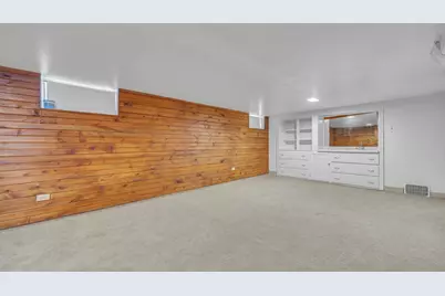 1919  N 4th St, Sheboygan, WI 53081 - Photo 22