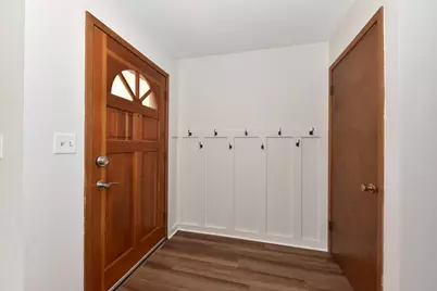 9141 N 60th St, Brown Deer, WI 53223 - Photo 4
