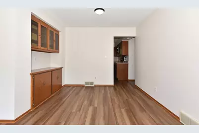 9141 N 60th St, Brown Deer, WI 53223 - Photo 10