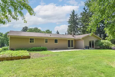 9141 N 60th St, Brown Deer, WI 53223 - Photo 40