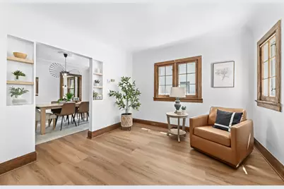 6816  Cedar St, Wauwatosa, WI 53213 - Photo 8