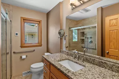 2604 E Dale Ave, Cudahy, WI 53110 - Photo 26
