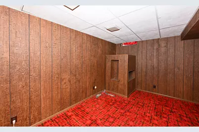 2400 W Edgerton Ave, Milwaukee, WI 53221 - Photo 28