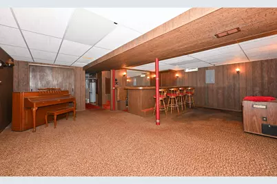 2400 W Edgerton Ave, Milwaukee, WI 53221 - Photo 24