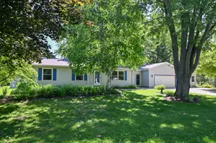 N880 Center St, Ashippun, WI 53036 - Photo 42