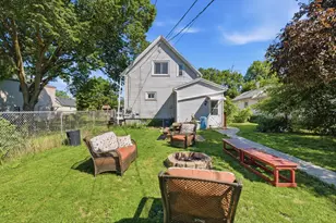 1035 E Potter Ave, Milwaukee, WI 53207 - Photo 26