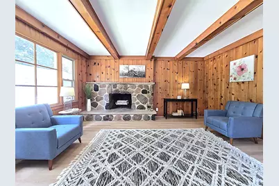 N92W29368  Center Oak Rd, Merton, WI 53029 - Photo 8