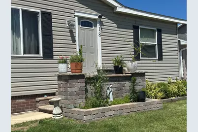 118 S Eastown Manor -, Elkhorn, WI 53121 - Photo 2