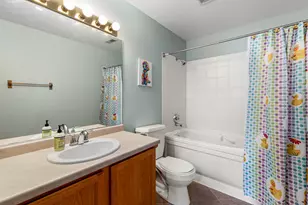 N50W14230 Fairmount Ave, Menomonee Falls, WI 53051 - Photo 12