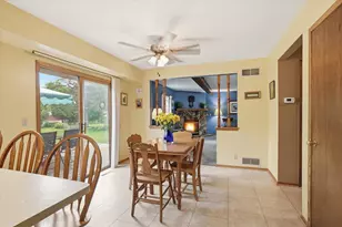 2028 Chapman Dr, Waukesha, WI 53189 - Photo 12