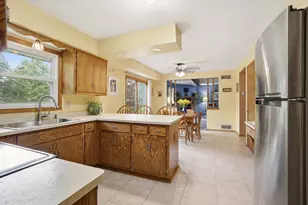 2028 Chapman Dr, Waukesha, WI 53189 - Photo 8
