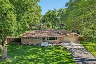 11509 Parkview Ln, Hales Corners, WI 53130 - Photo 32