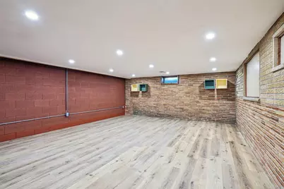 11509  Parkview Ln, Hales Corners, WI 53130 - Photo 18