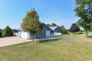 9702 W State Road 81 -, Newark, WI 53511 - Photo 40