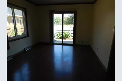 8622 W Villard Ave, Milwaukee, WI 53225 - Photo 2