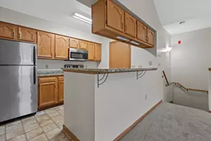 7972 N 107th St, Milwaukee, WI 53224 - Photo 14