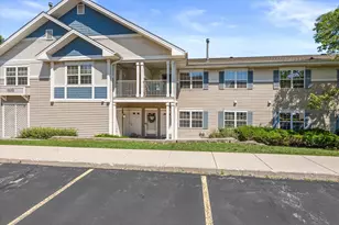 7972 N 107th St, Milwaukee, WI 53224 - Photo 2