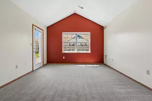 7972 N 107th St, Milwaukee, WI 53224 - Photo 8