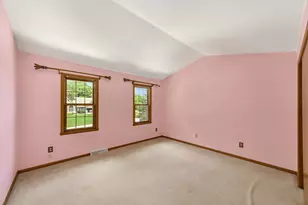 14285 W North Oak Blvd, New Berlin, WI 53151 - Photo 24