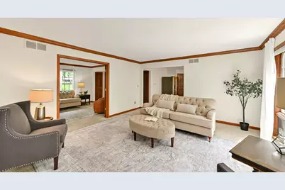 14285 W North Oak Blvd, New Berlin, WI 53151 - Photo 8