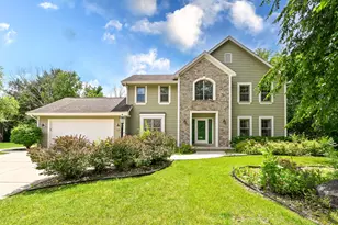 14285 W North Oak Blvd, New Berlin, WI 53151 - Photo 1