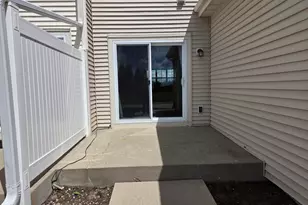616 Hunter Oaks Blvd, Watertown, WI 53094 - Photo 22