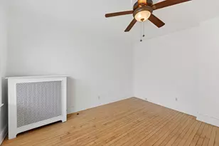 1463 N Franklin Pl, Milwaukee, WI 53202 - Photo 16