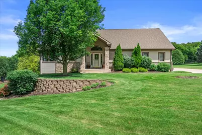 S25W29272  Cambrian Rdg, Genesee, WI 53188 - Photo 4