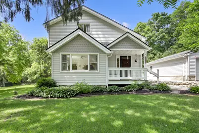 4135 S Racine Ave, New Berlin, WI 53146 - Photo 6