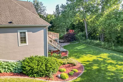 W171N5517  Autumn View Ln, Menomonee Falls, WI 53051 - Photo 28