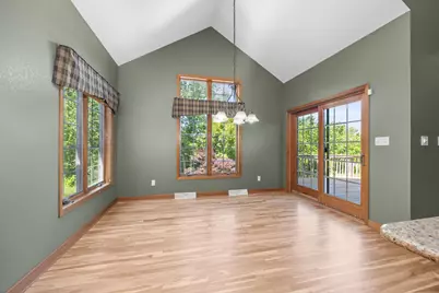 W171N5517  Autumn View Ln, Menomonee Falls, WI 53051 - Photo 8