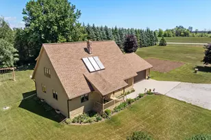 3418 W Twin Ln, Kossuth, WI 54241 - Photo 20