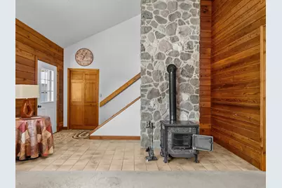 3418 W Twin Ln, Kossuth, WI 54241 - Photo 6