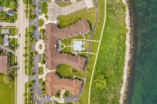 4100 S Lake Dr, Saint Francis, WI 53235 - Photo 40
